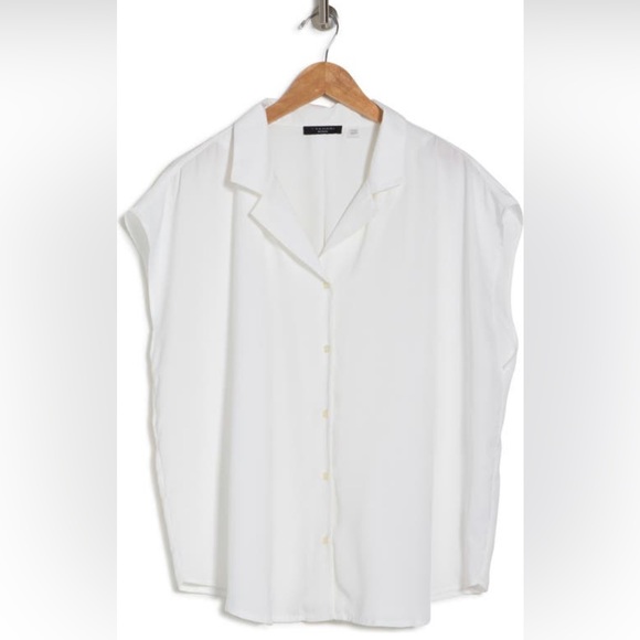 NWT T Tahari Camp Shirt - Picture 3 of 3